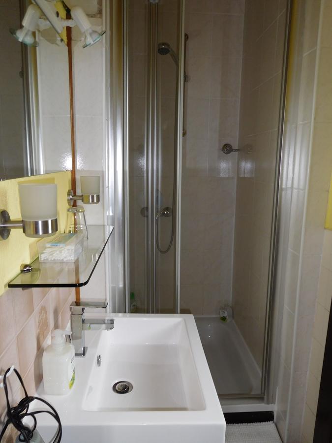 Hotel Kranenturm Bacharach Zewnętrze zdjęcie